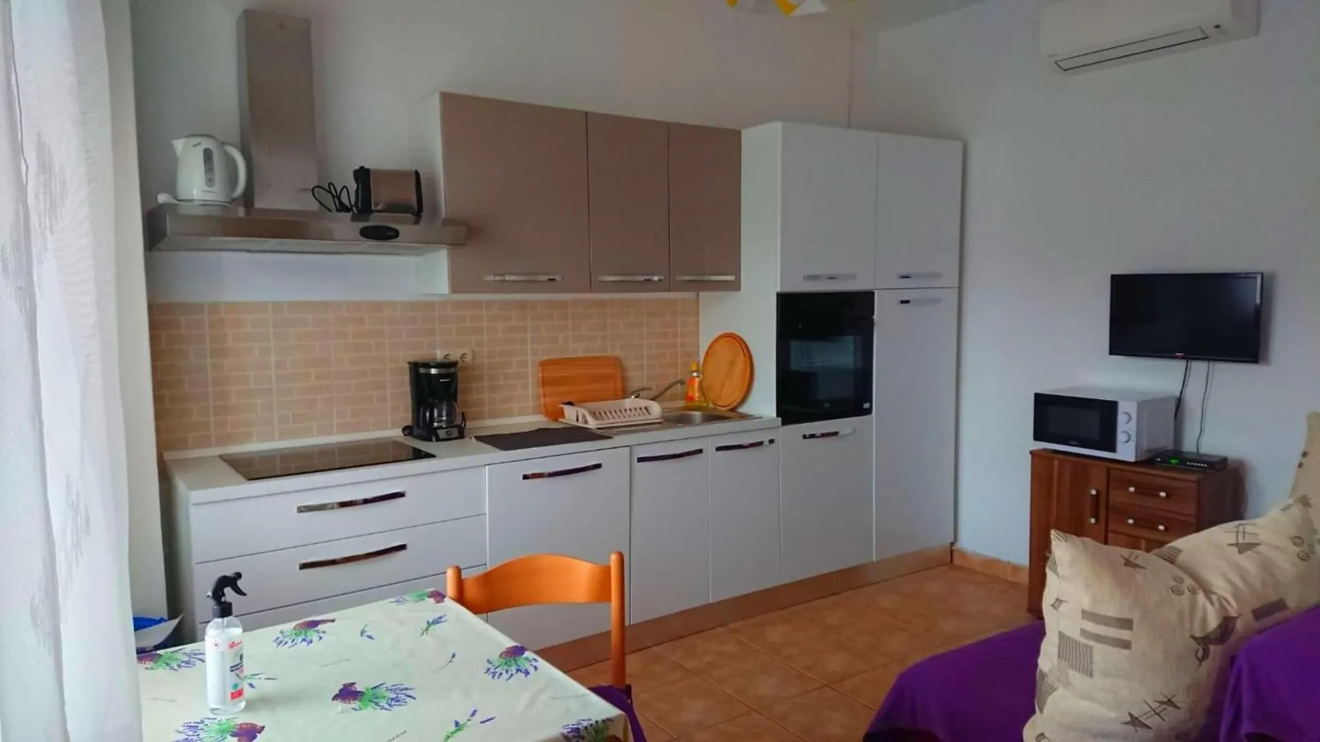 Kleines Haus In Kampor Mit Moeblierter Terrasse Villa Croatia